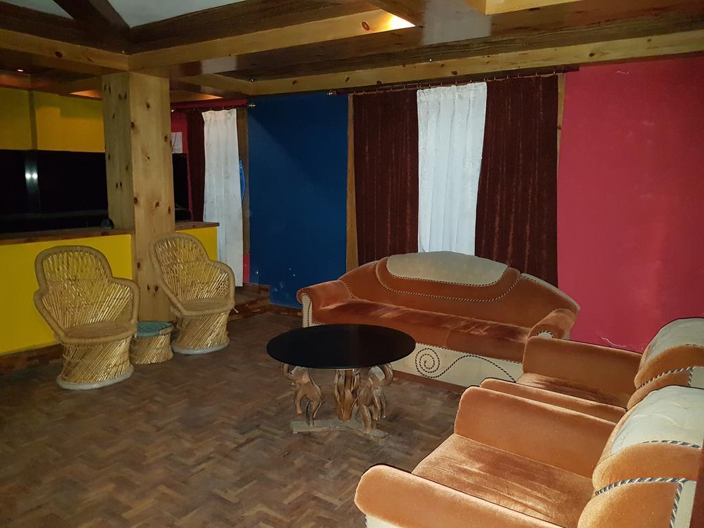 Kunal Hotel & Cottages Manāli Esterno foto